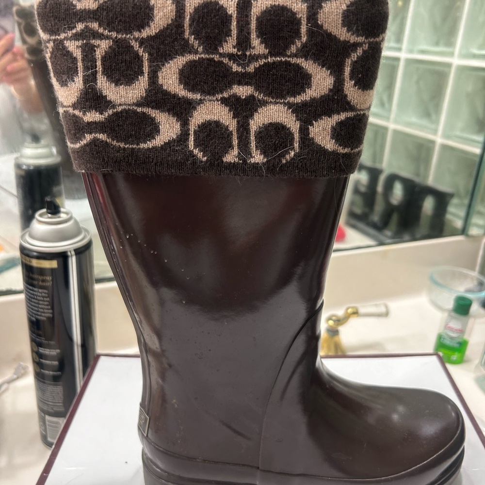 Boot for sale